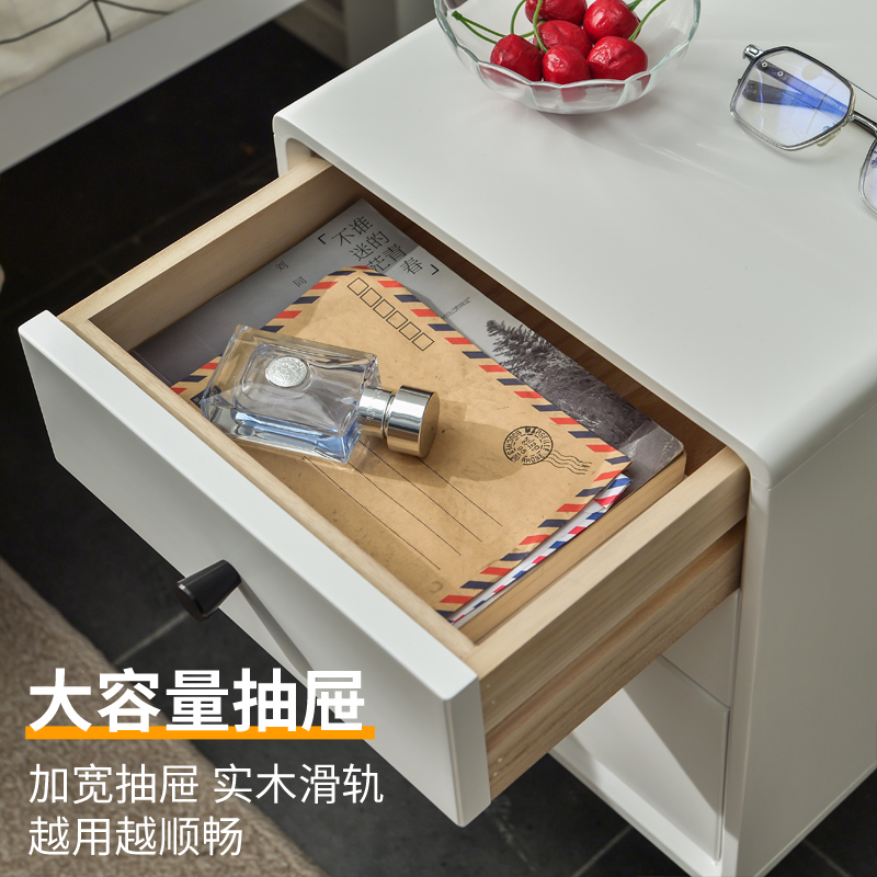 Scandinavian Solid Wood Bedside Cabinet Minimalist Modern Small 30cm White Bedroom Simple Child Storage Storage Bed Side Cabinet