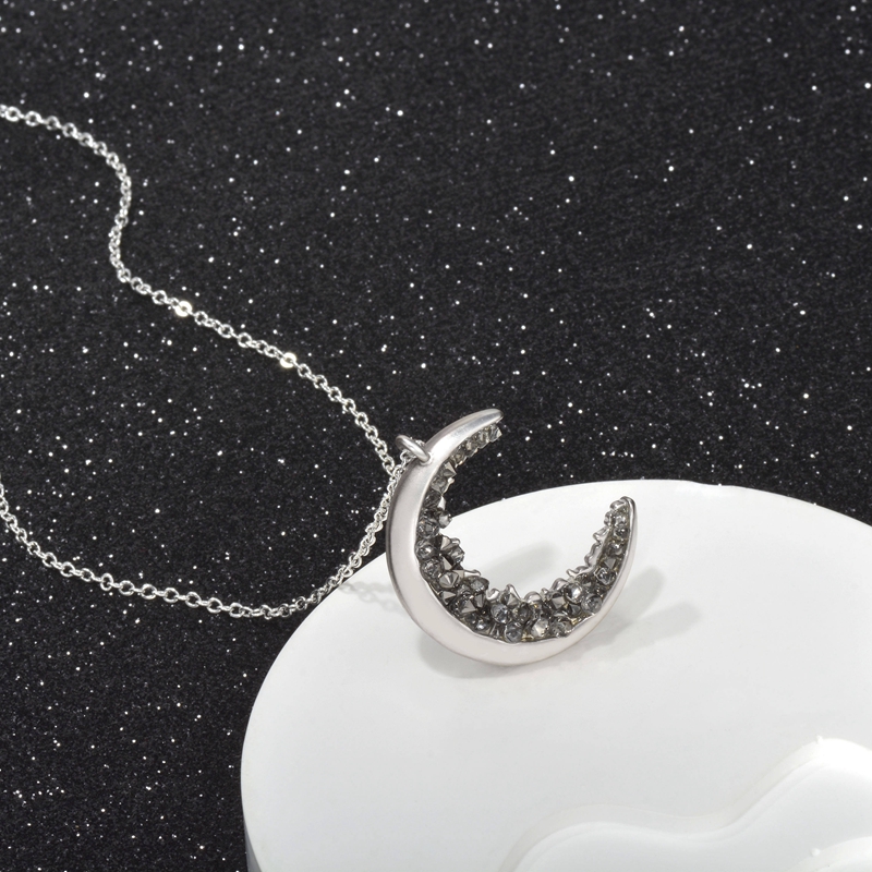 Gold Plated Black Crystal Crescent Moon Charm Necklace Collar De Luna Encrusted Jewelry Moon Pendant Necklace For Mother's Day 