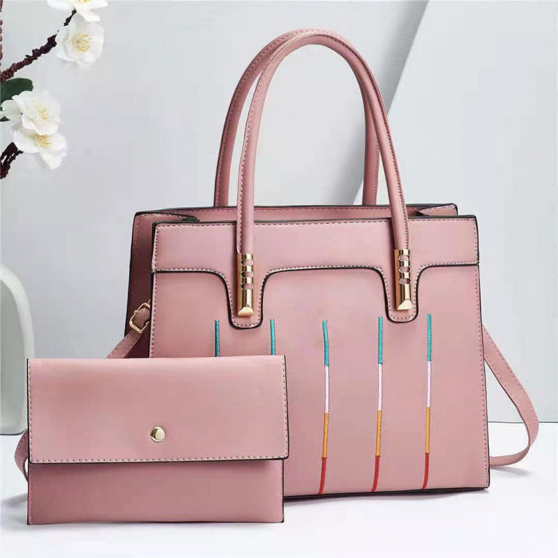 New Handbag Ladies Purse And Handbag Wholesale Coach Bag Luxury Leather Comfortable Handbag Sweet Representative 