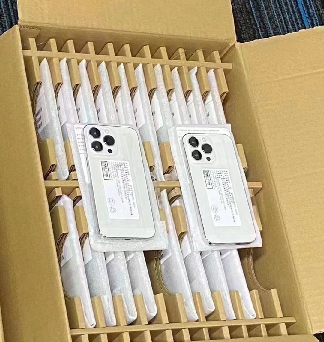 Hot Selling 99% Nwe Wholesale Unlocked Used Smartphone For Iphone 13 Pro Max Original 