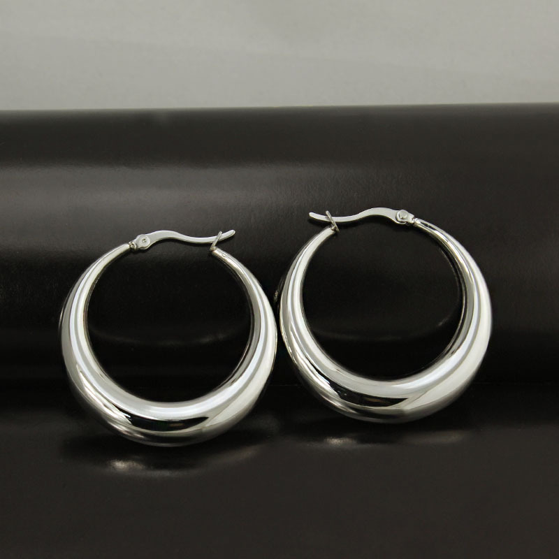 Big Round Hollow Earrings Trendy Silver Fashion Jewelry Wholesale Large Stainless Steel Hoop Earrings Women Ehe001 