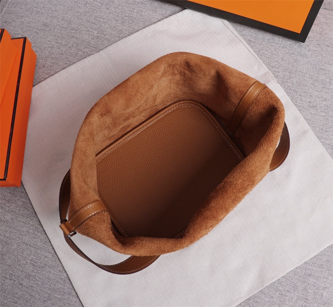 Top Factory 1.1 Master Designer Handbag Luxury Women's Leather Shoulder Bag Reproduction Crossbody Bag 