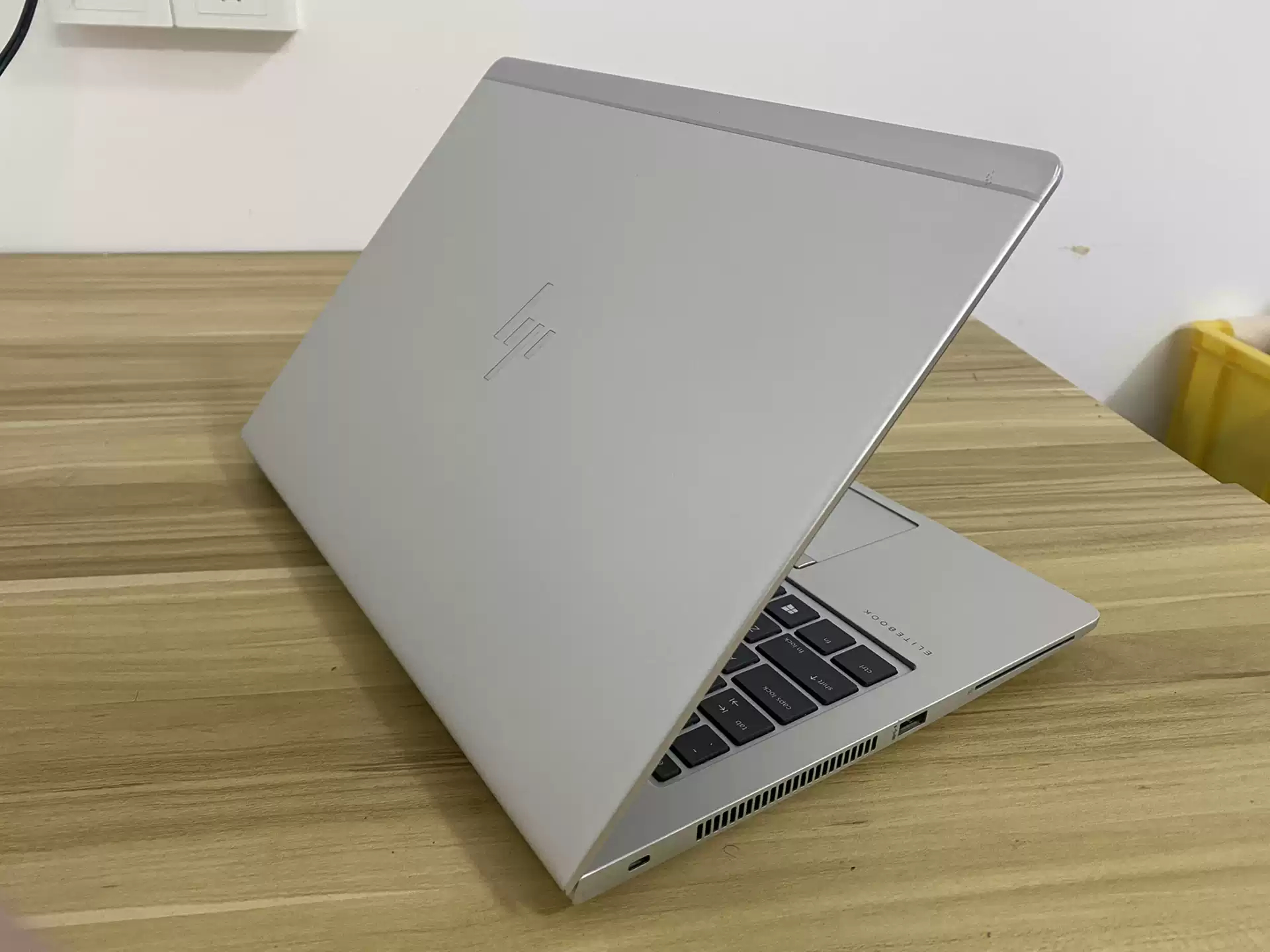 Wholesale 840 G6 Used Laptop Refurbished Laptop Computer 14" I5-8th 256g Ssd Hard Disk 8gb Rom 