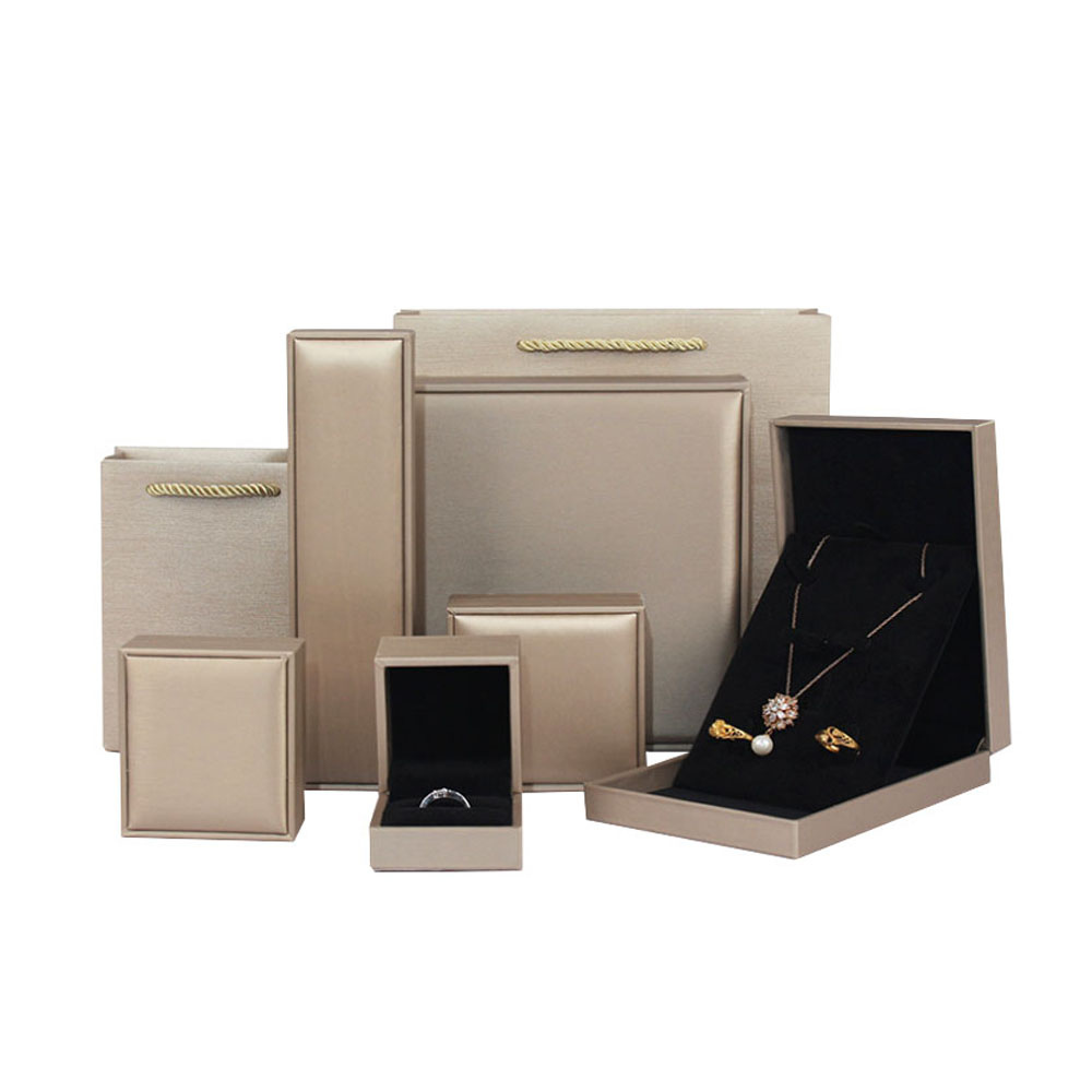 Jewelry Box Luxury Earring Bracelet Necklace Ring Box Jewelry Packaging Wholesale Custom Logo Leather Pu Leather Pendant Box 