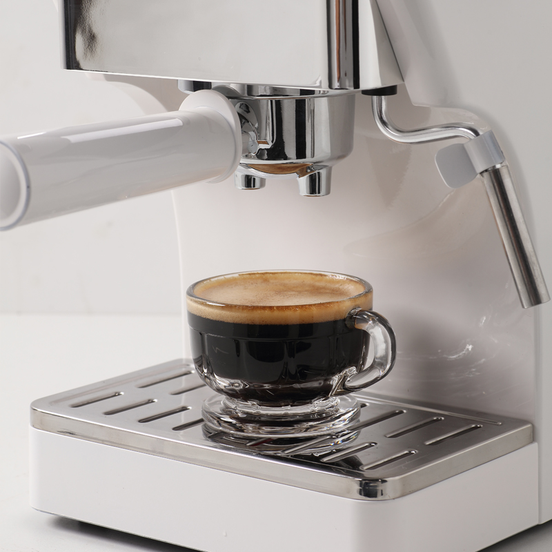Automatic Coffee Machine Professional Semi-auto Espresso Coffee Machine With Milk Tank For Home 