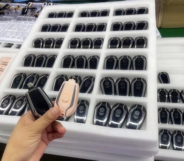 Kg018 Type C Keychain Emergency Portable Charger Power Pod Lithium External Battery Mini Power Pods Bank For Samsung For Iphone 