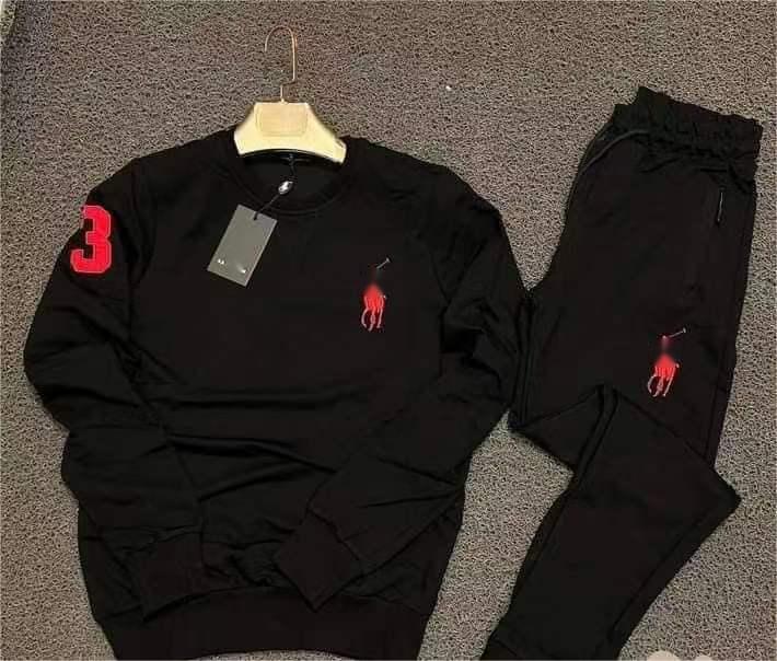 Qy9220 2023 Fall Plus Size Custom Logo 2 Pc Hoodie Set Women Clothing Winter 2 Piece Set For Women Solid Crop Top Two Piece