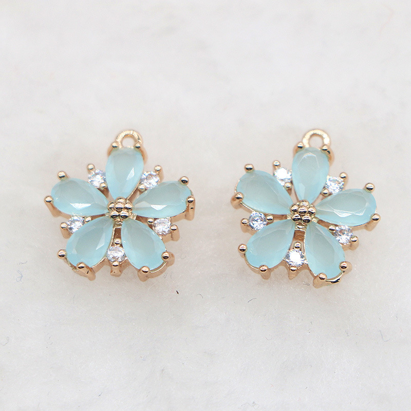 Hot Sale Flower Rack Plating Brass Cubic Zirconia 5-petal Charm Pendants For Diy Jewelry Making Accessories 