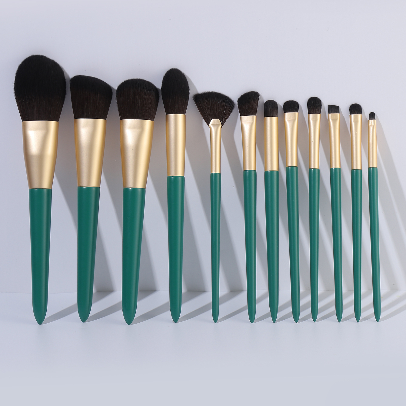 New Hot Selling 12 Pieces 9 Green Brown Professional Beauty Products Women Cosmetic Tools Makeup Brush Set 