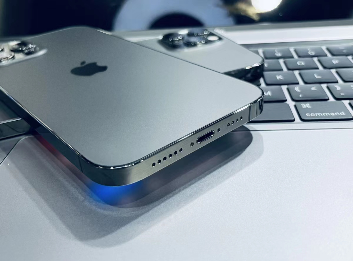 Low Price Wholesale Original Used Mobile Phones For Iphone 11 12 13 Pro Max 5g Smartphone Unlocked For Airpodes Pro 