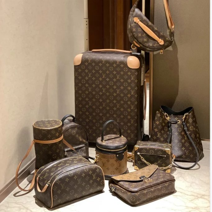 Luxury Brands Famous Brand Products Women's Shoulder Bags Messenger Bags Handbags Backpacks Wallets Sneakers High Quality 