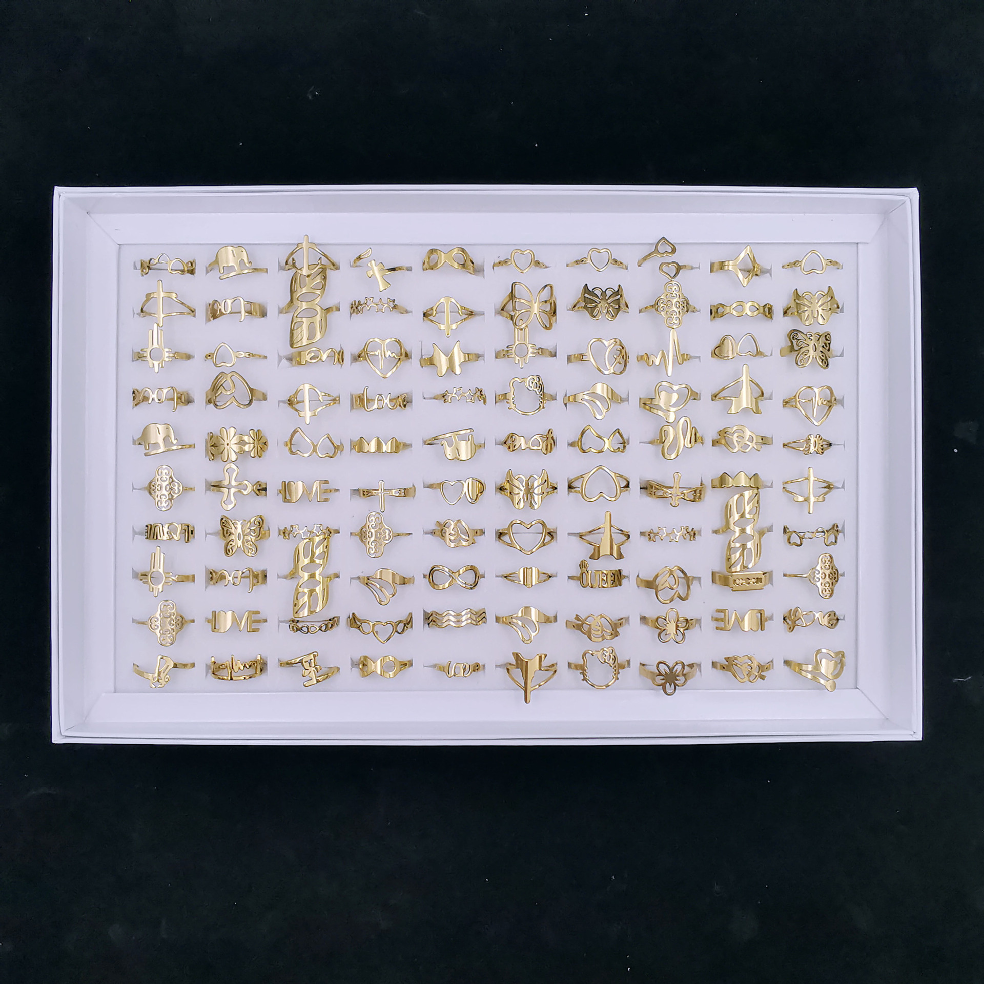 Wholesale Mixed Stainless Steel Women Finger Rings Simple Women Jewelry Gold Plated Hollow Women Ring 