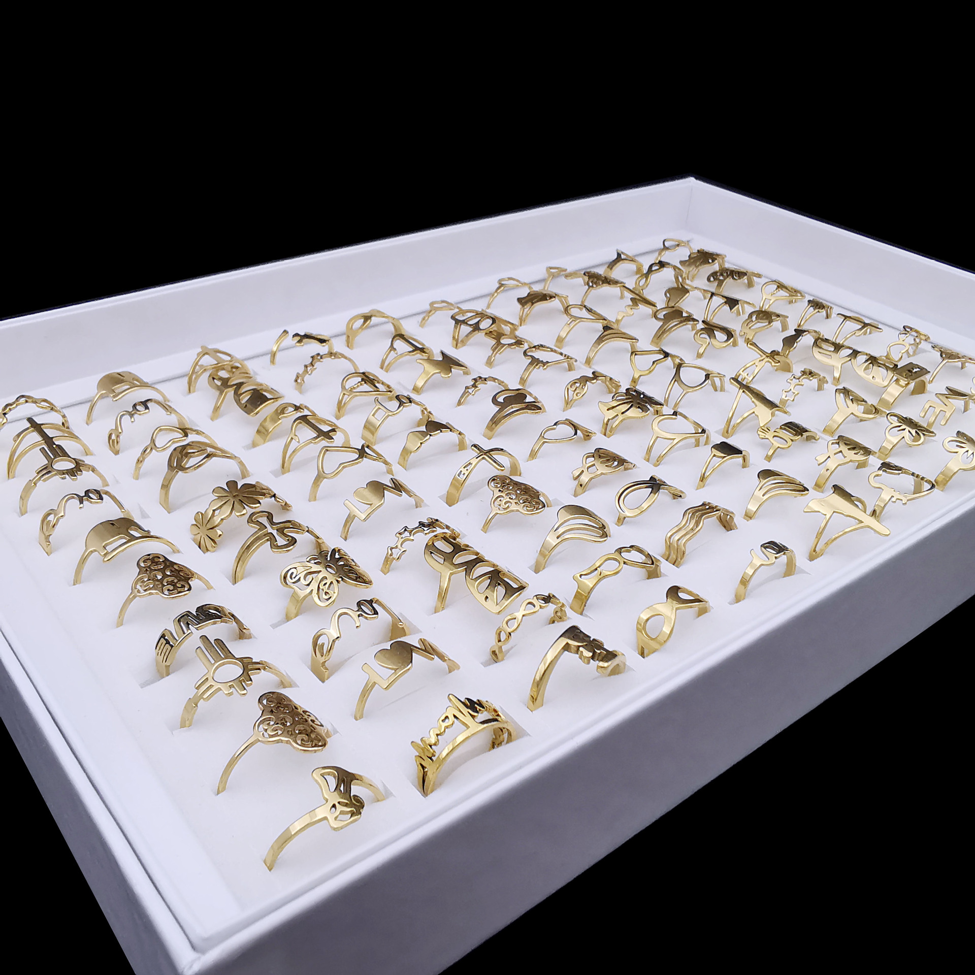 Wholesale Mixed Stainless Steel Women Finger Rings Simple Women Jewelry Gold Plated Hollow Women Ring 