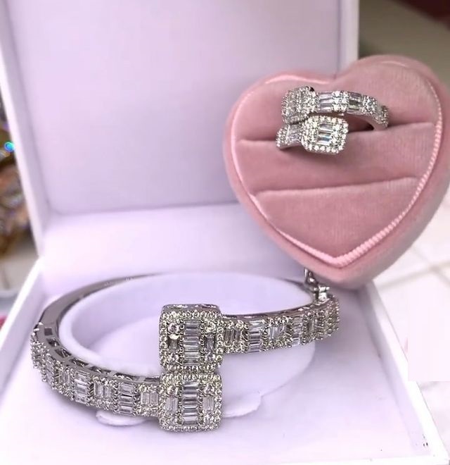 Iced Out Bling Women Bangle Ring Jewelry Set 5a Cubic Zirconia Geometric Square Cz Cluster Design Geometric Fashion Jewelry 