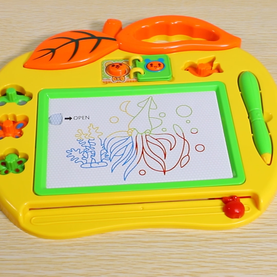 Magic Slate Color Small Format with Stamps, Toy for Girl and Boy 18 Months, Mini Games for Babies and Children 2 and 3 Years - Creative Educational Leisure Simple Toy - Apple 25cmX22cm