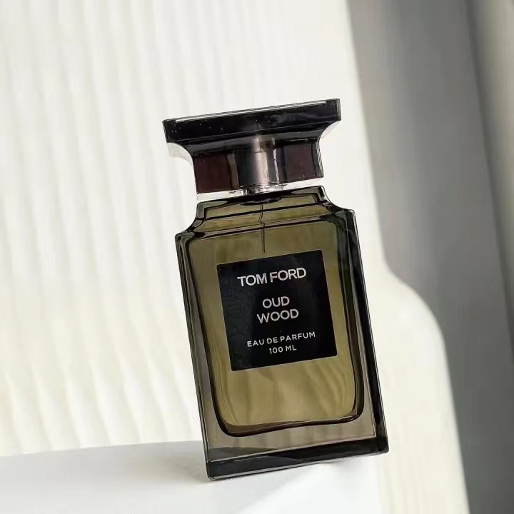 Perfume Diaries 100% TOM FORD OUD WOOD Men's Eau de Parfum Tom Ford Gentlemen Luxury Spray Masculine Woody & Aromatic Fragrance for Men - 100ml