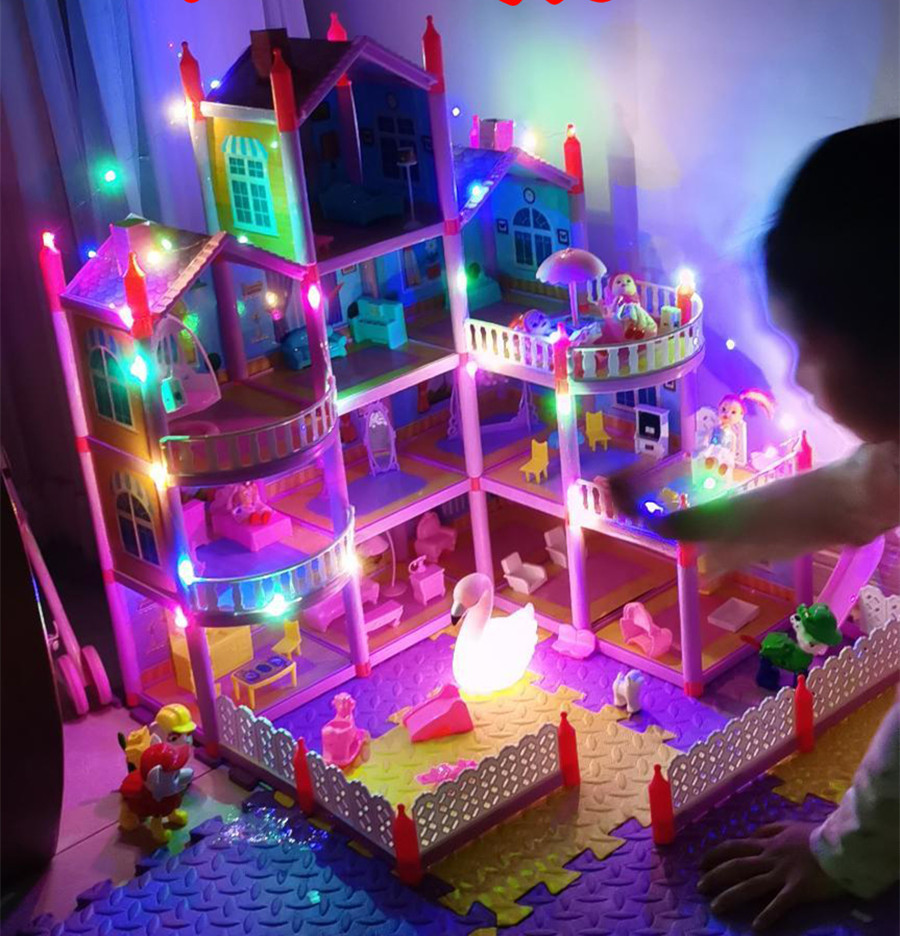 [Free 4PCS dolls + Fairy Lights] SALE Big Dollhouse Mainan Budak Perempuan Multiple Floors Girls Kids Dream Barbie Doll House with Simulation Furnitures Set DIY Toys