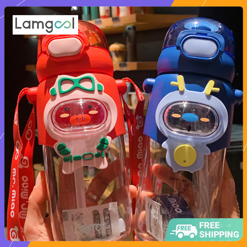 Ready stock 600ml new high-quality children's plastic cup portable strap student straw cup tritan cartoon net red personality water cup OUA2048