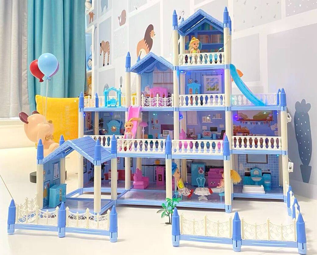[Free Dolls+ LED ]Kids Doll House Barbie Castle DIY Kids Girl Toys Dollhouse Best Gift Model Frozen Assembling Dream Villa