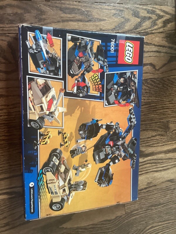 LEGO DC Comics Super Heroes: The Bat vs. Bane: Tumbler Chase (76001)