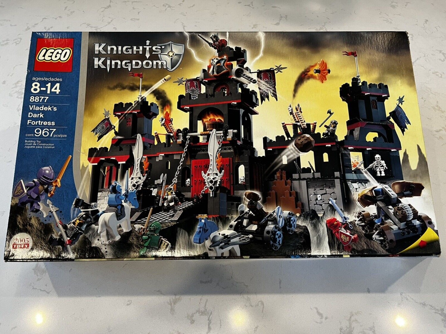 LEGO 8877 Vladek's Dark Fortress OPEN BOX 100% COMPLETE Knights Kingdom Castle