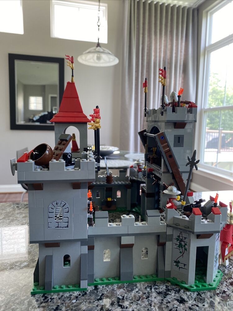 Lego Kings Castle 7946