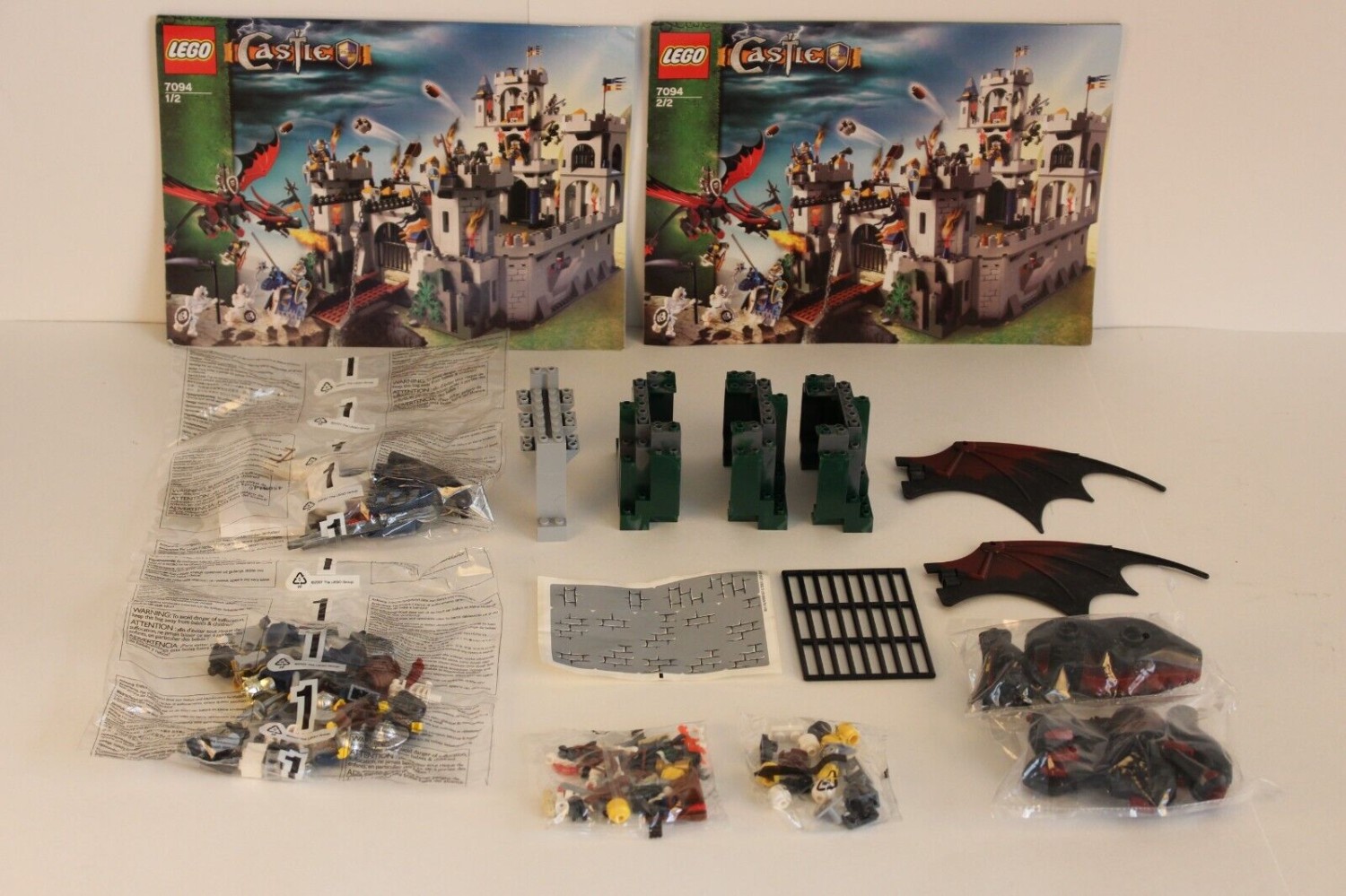 LEGO 7094 CASTLE: KINGS CASTLE SIEGE (BRAND NEW/OPEN BOX) SEE PICS