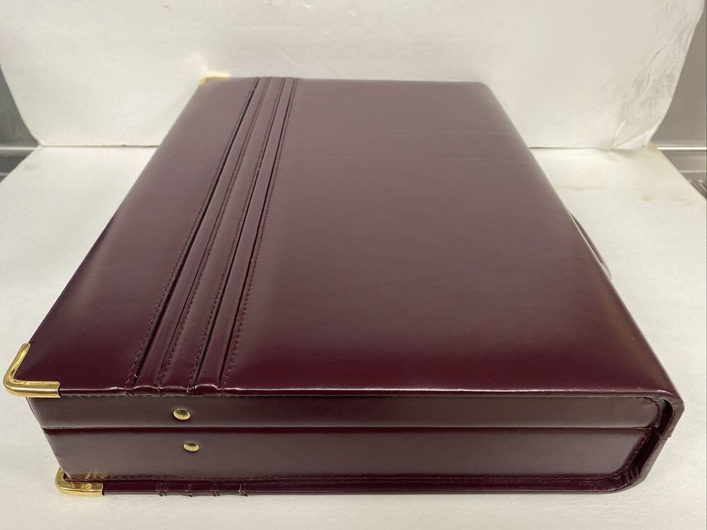 Knoxx Londonderry Business Briefcase for Men Hard Case Leather Burgundy Size L