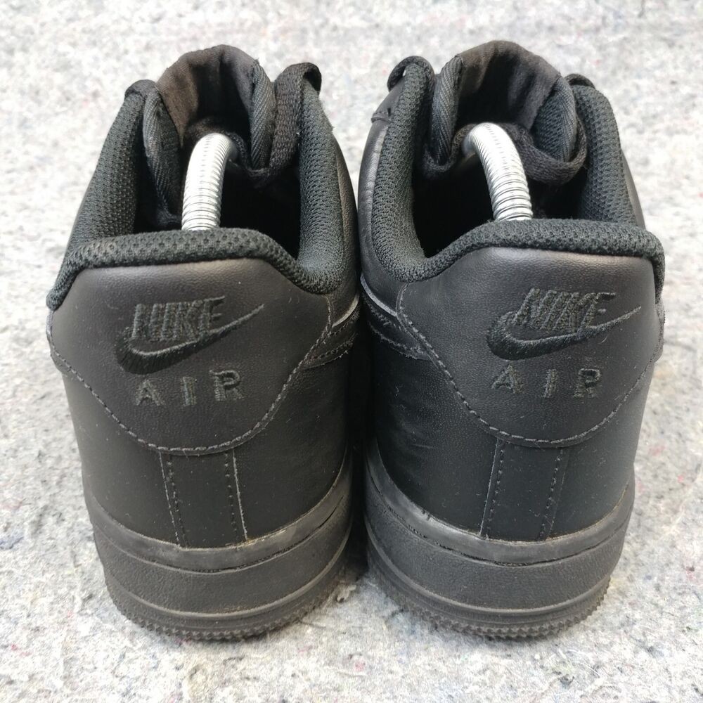 Nike Air Force 1 Low Mens Shoes Size 9.5 Sneakers AF1 Triple Black CW2288-001