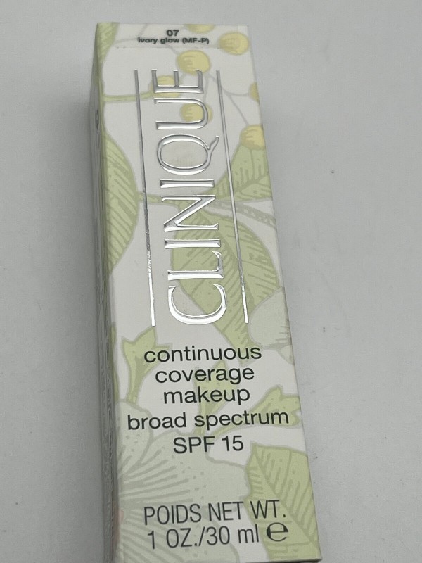 Clinique Continuous Coverage Makeup SPF 15 #07 IVORY GLOW 1oz./30 ml NIB