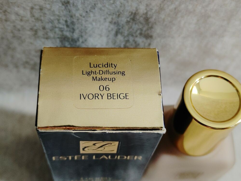 Estee Lauder Lucidity Light Diffusing Makeup 06 IVORY BEIGE/RARE {FREE SHIPPING}