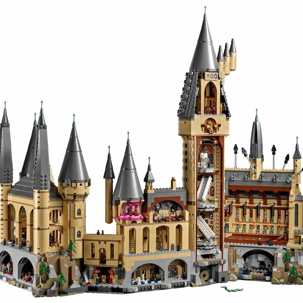 Guaranteed Genuine Lego Harry Potter Hogwarts Castle Set 71043 NEW SEALED BOX