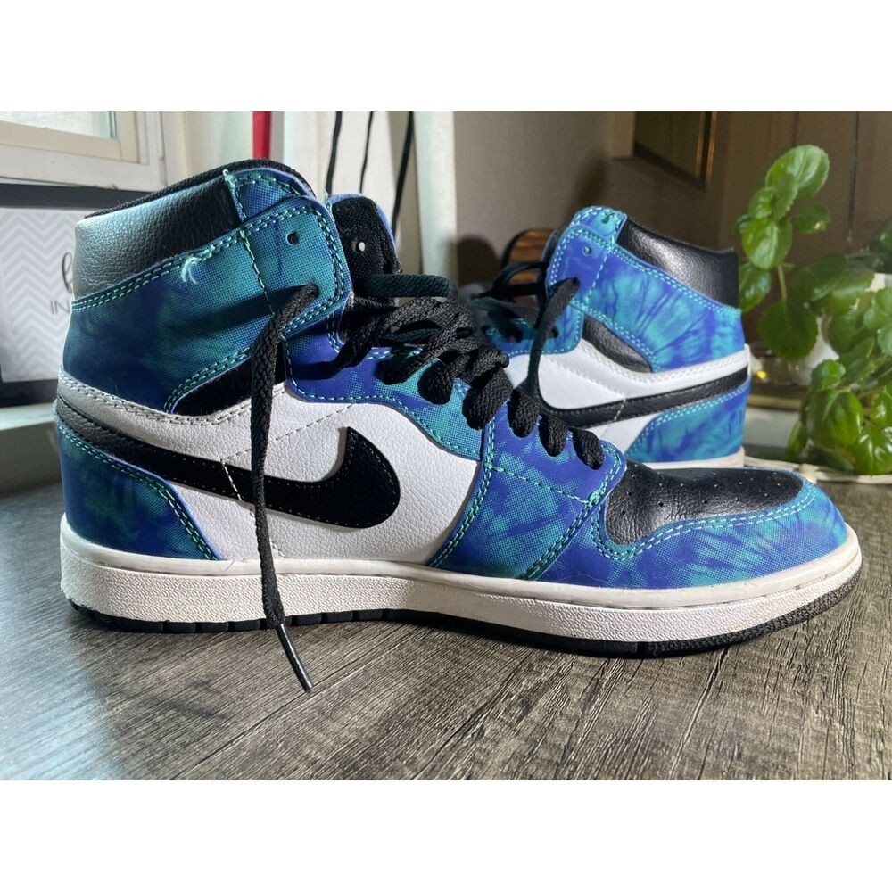 Nike Air Jordan 1 Retro High OG Tie Dye 2020 Size 10 CD0461-100 Sneakers