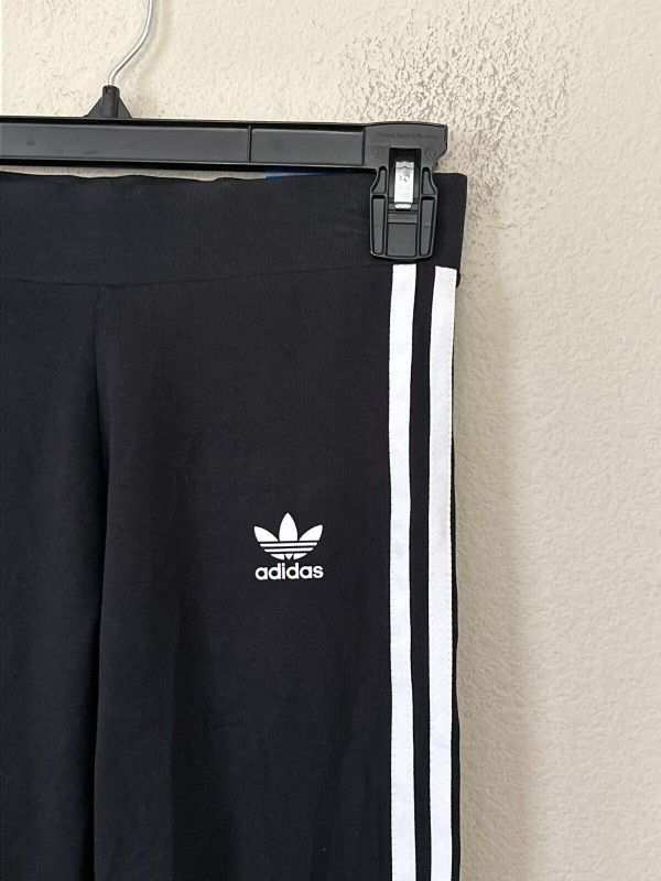 Brand new Adidas women's XS Origins Adicolor 3 full-length leggings in black with labels-