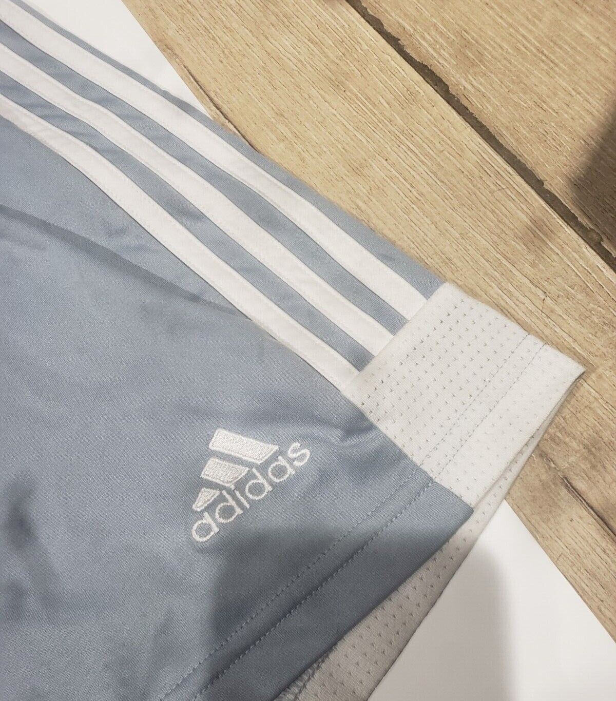 Adidas Grey AeroReady Sports Women's Shorts Large in Good Condition-