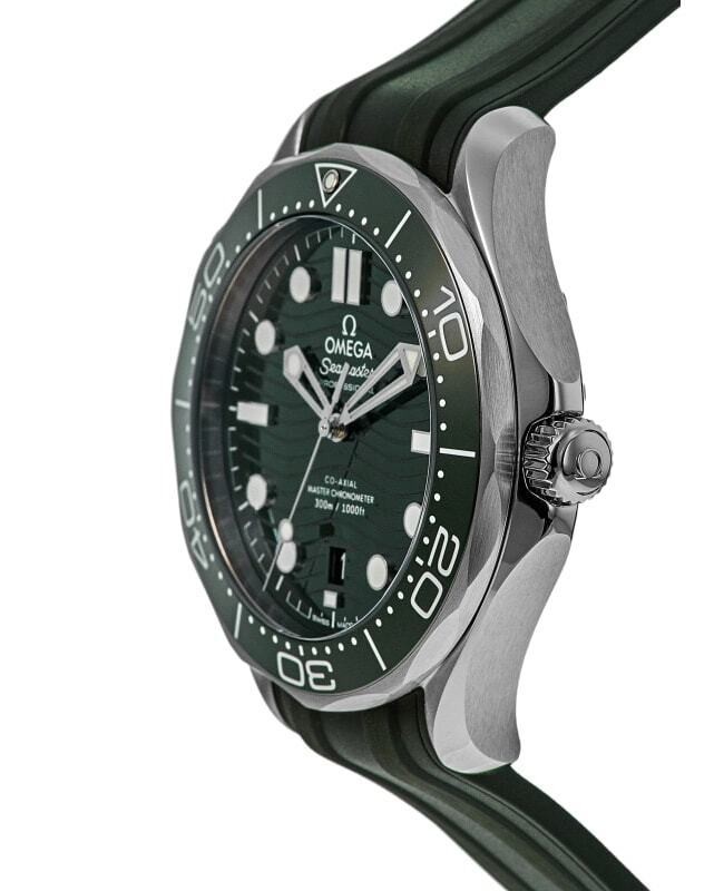 New Omega Seamaster Diver 300 M Green Dial Men's Watch 210.32.42.20.10.001