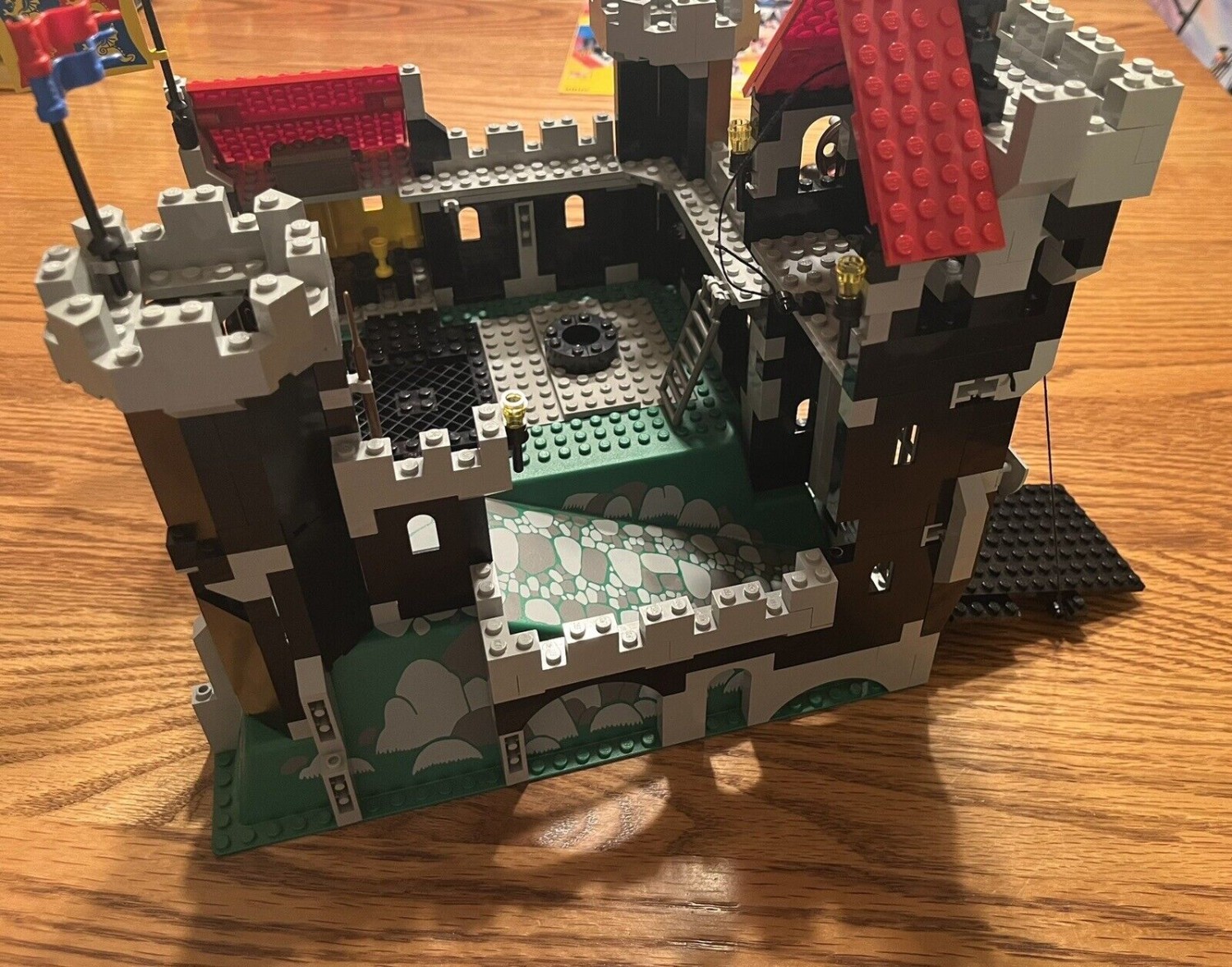 LEGO 6086 Black Knight’s Castle With Box And Instructions Read Description