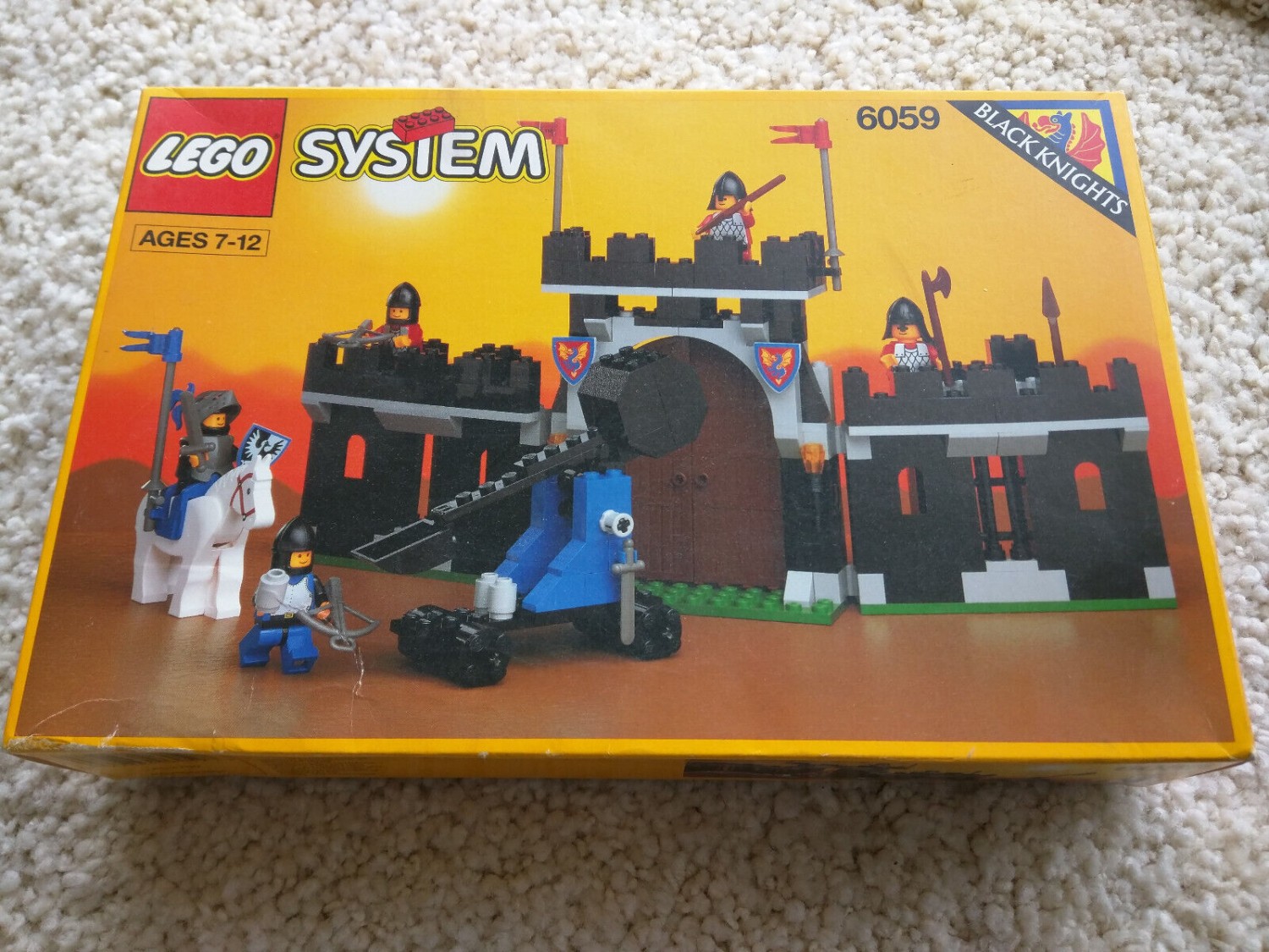 LEGO Castle 6059 Knight's Stronghold NEW! Wall Jail Horse Catapult Black Falcons