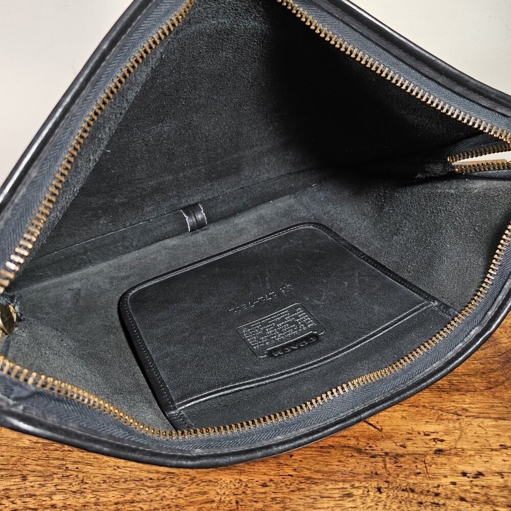 VINTAGE MADE IN USA Coach Black Glove Leather Zip Document Portfolio Laptop Case