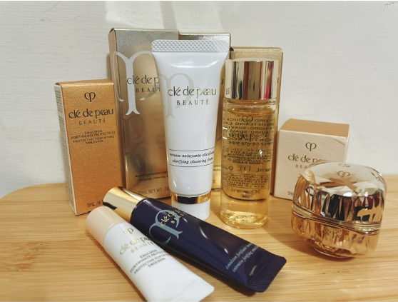 Limited Time Special ?Clair Claire/Shiseido Sample Zone