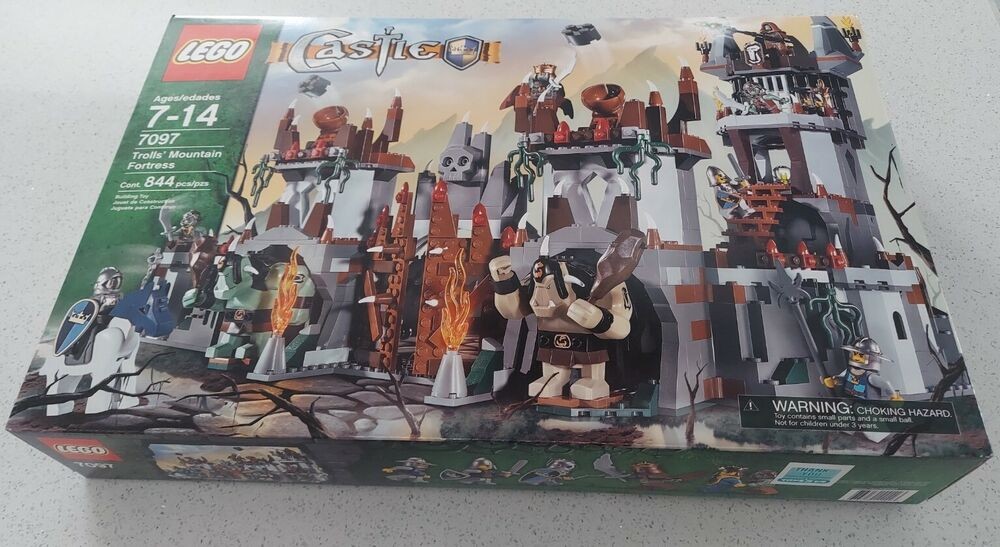 New LEGO Castle TROLL MOUNTAIN FORTRESS 7097 Kingdom knight troll witch orc king