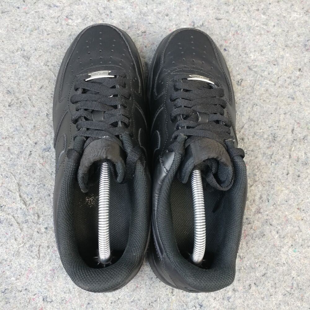 Nike Air Force 1 Low Mens Shoes Size 9.5 Sneakers AF1 Triple Black CW2288-001