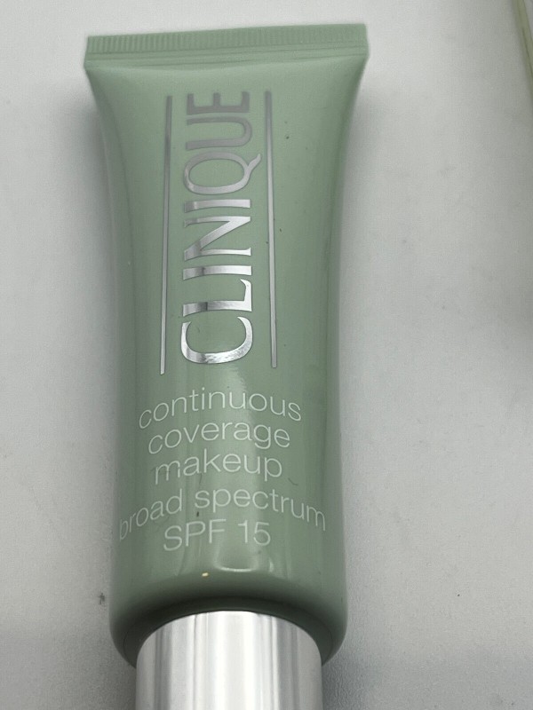 Clinique Continuous Coverage Makeup SPF 15 #07 IVORY GLOW 1oz./30 ml NIB