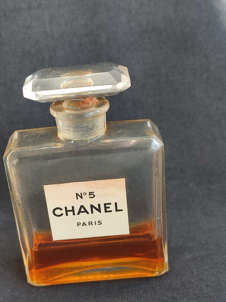 Chanel Vintage Extrait Rare Original Crystal Bottle & Box