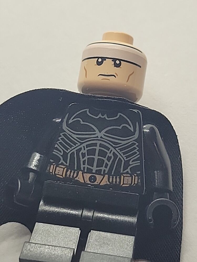 LEGO Batman Minifigure 76023 Tumbler Dark Knight DC Rare Expensive Set Lm18