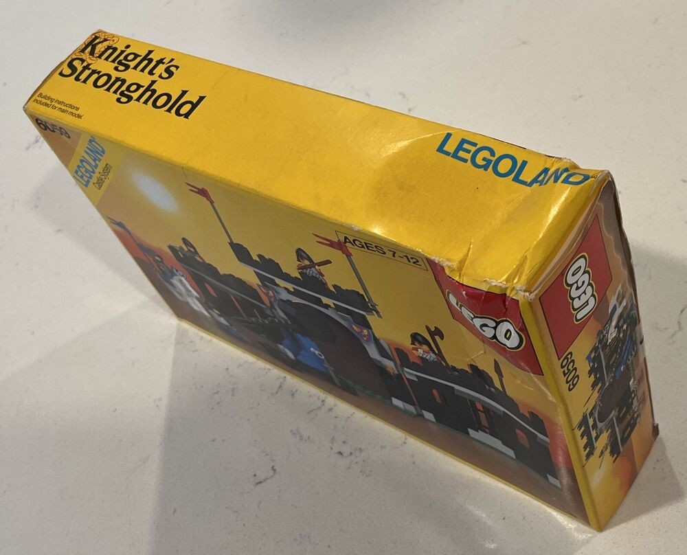 Lego - 6059 LegoLand Castle System, Knight's Stronghold *NIB* 1990