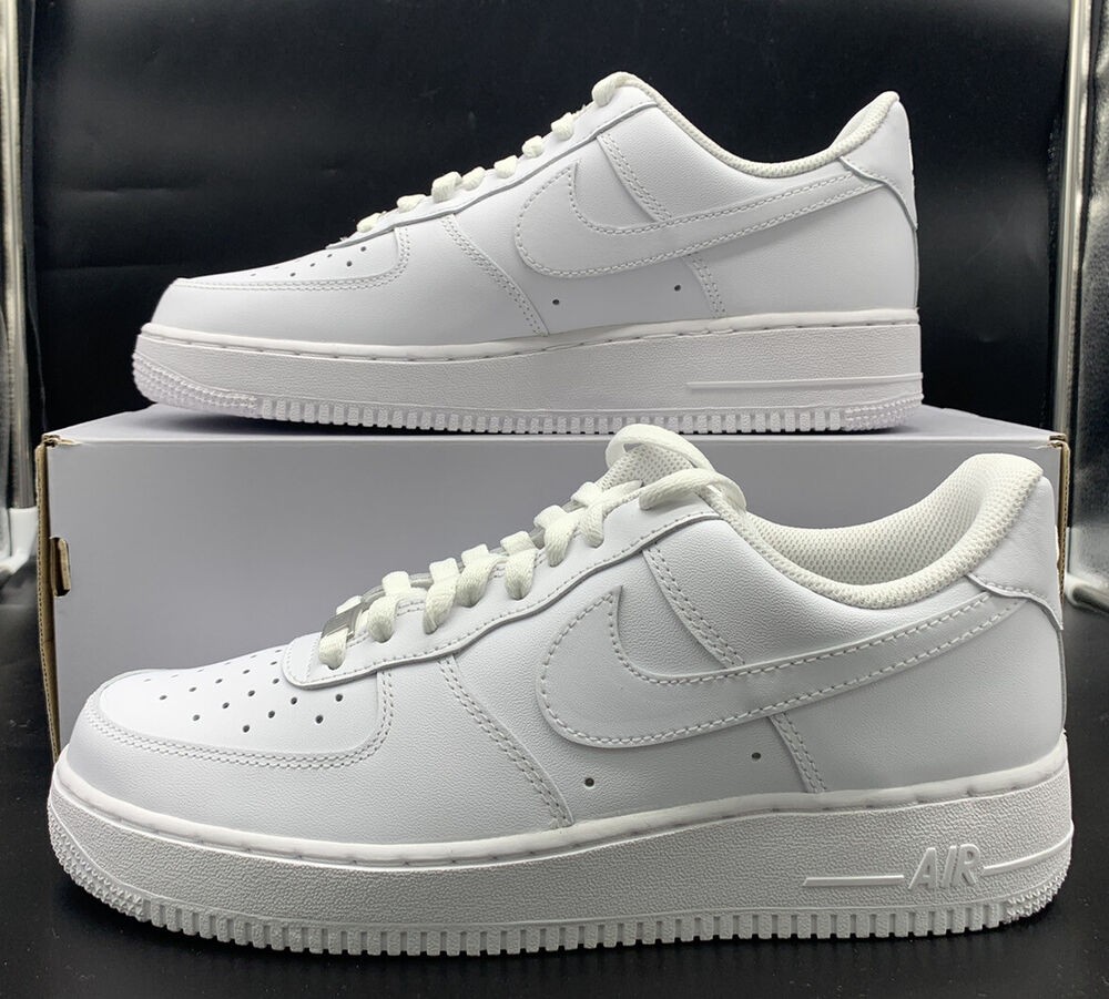 Nike Air Force 1 '07 Retro Low Triple White Sneakers OG CW2288-111 Mens Size
