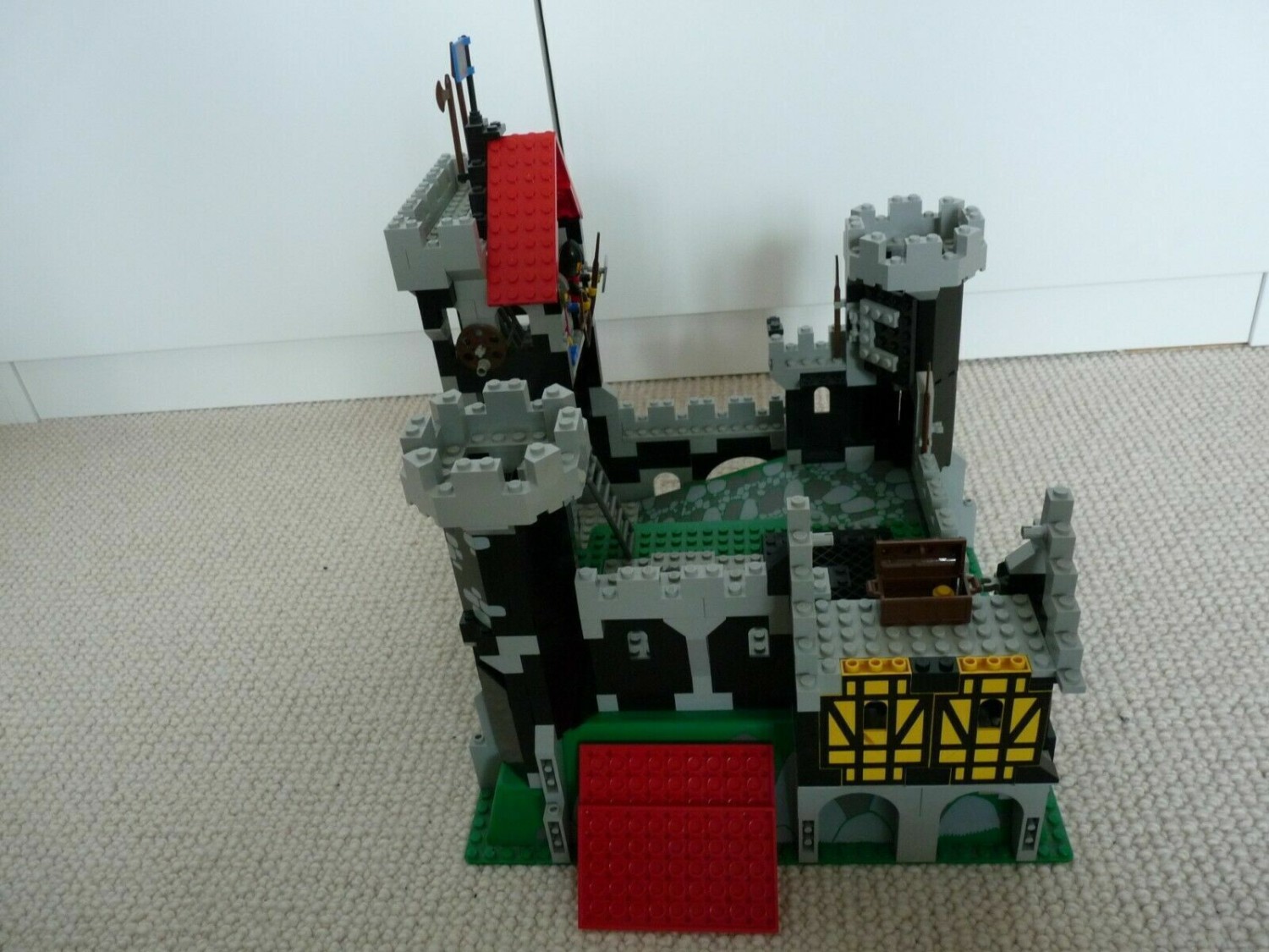 vintage LEGO 6086 Black Knight's Castle with instructions, incomplete, RARE