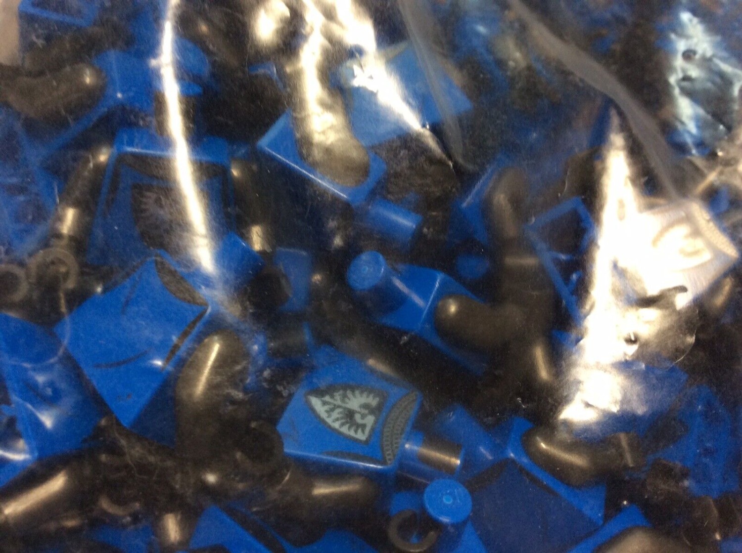 Lot Of 200 LEGO Black Falcon Torso Castle Minifigure Knight Lot Brand New