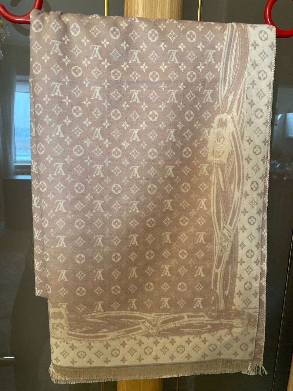 Louis Vuitton stole scarf cashmere silk